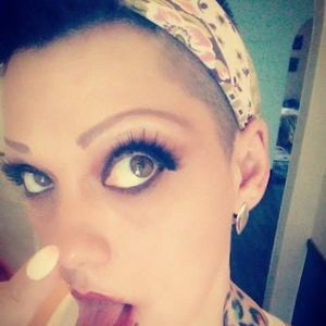 Meet your Posher, Sherry